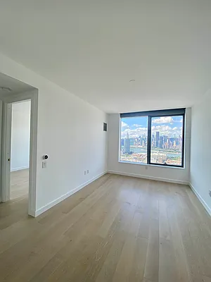 Rented by Modern Spaces | media 28