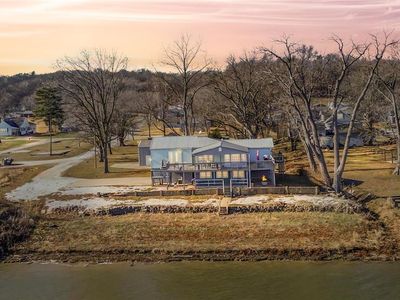 102 Mary St, Hardin, IL, 62047