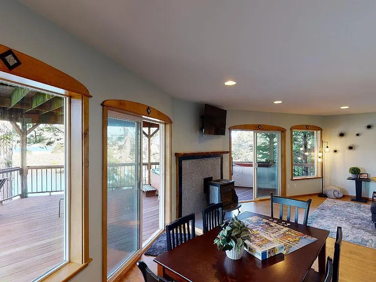 94451 Jerrys Flat Rd — Photo 48