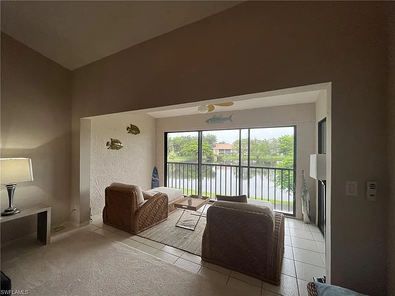513 Lake Louise Cir #202 — Photo 7