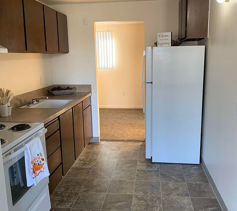 1st image of 13855 SW Farmington Rd #258