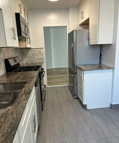 30 Lake St #5F — Photo 2