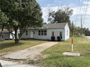 418 W Culton St, Warrensburg, MO 64093