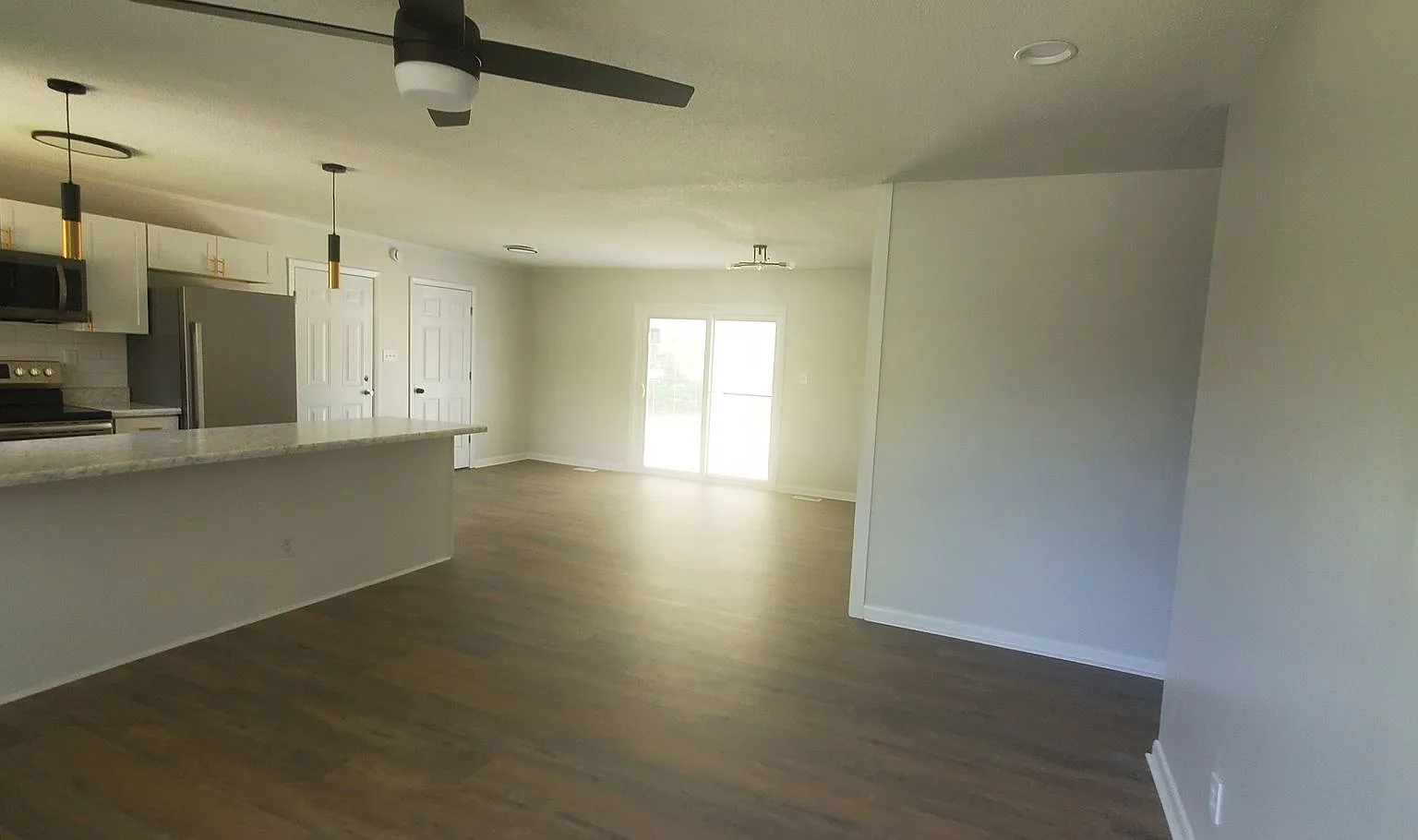 483 Warmsprings Drive ~ Ponderosa — Photo 2