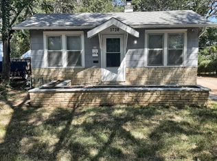 1728 S Greenwood Ave, Wichita, KS 67211
