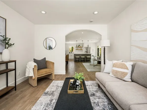20031 Shorewood Cir, Huntington Beach, CA 92646