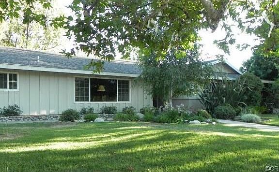 2nd image of 938 Pomello Dr