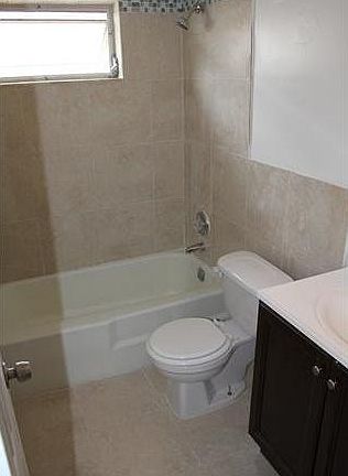 4th image of 2461 SW 82nd Ave APT 305