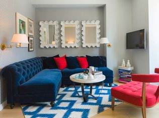 550 W 45th St APT 2404, New York, NY 10036