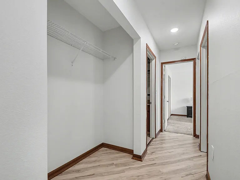 118 Rhodes St #B — Photo 16