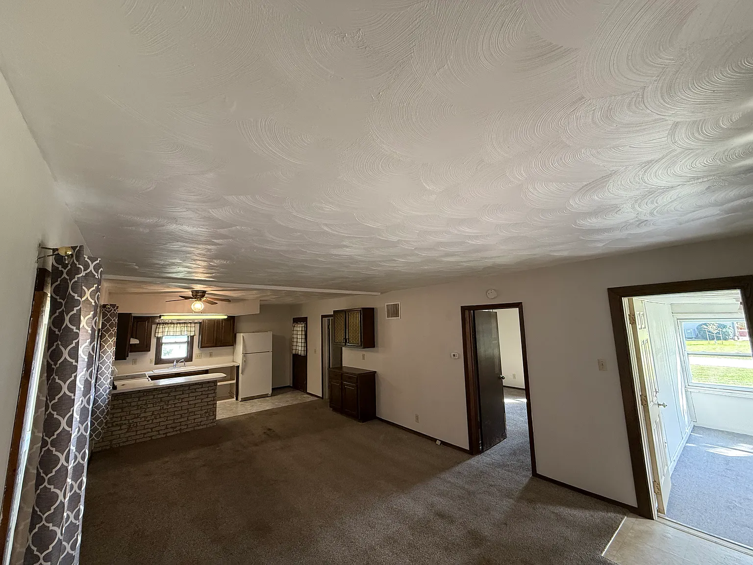 1 bed, $950 — Photo 4