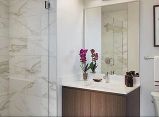 1216 W Huron St #1, Chicago, IL 60642