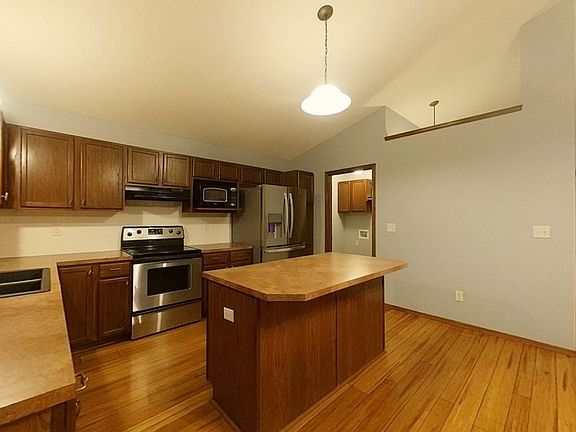 4th image of 13930 W Harvest Ct