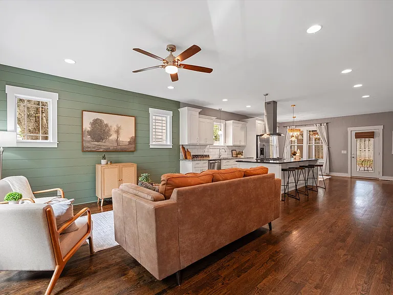 1315 Greenland Ave — Photo 11