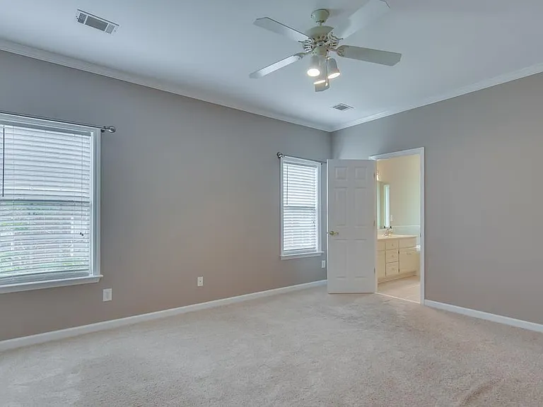 4325 Colony Sq — Photo 18