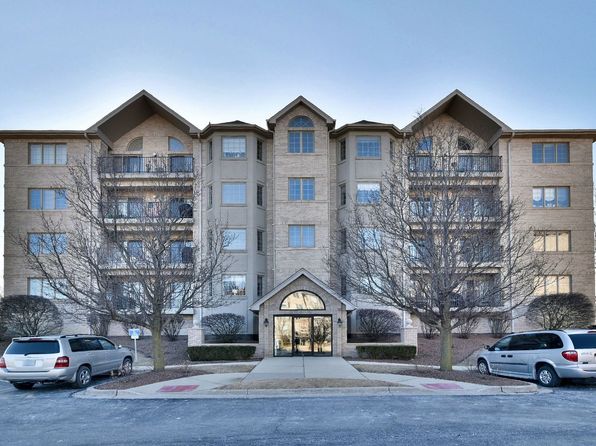 8525 Woodward Ave UNIT 303, Woodridge, IL 60517