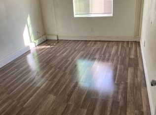 13744 Dellbrook St #1, Corona, CA 92880