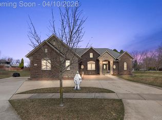 4411 Forster Ln, Shelby Township, MI