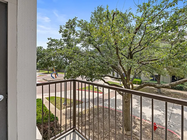 Artisan Apartments & Shops