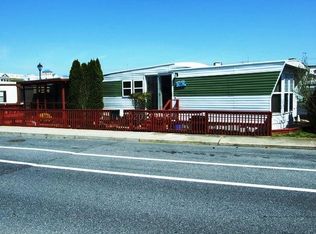 13506 Sinepuxent Ave, Ocean City, MD 21842