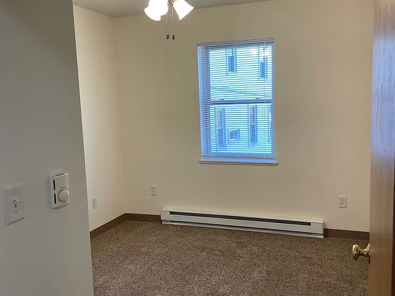 830 Union St — Photo 43