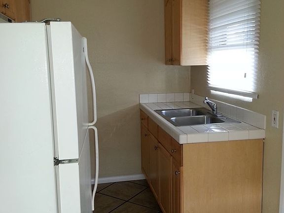3rd image of 2272 Kearney Ave APT 01