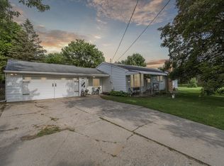 2457 S Vassar Rd, Davison, MI 48423