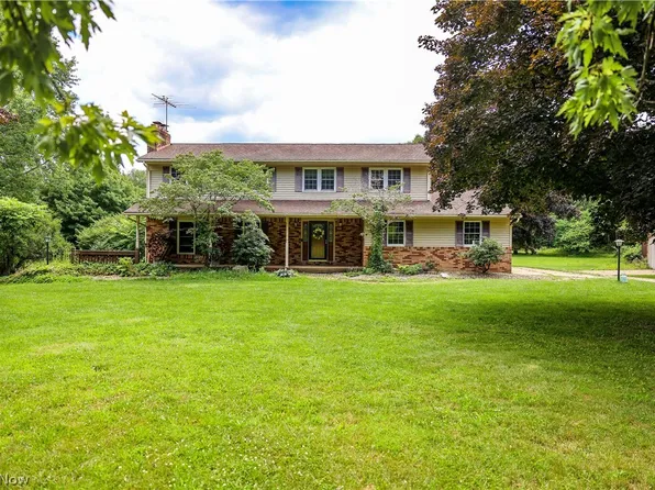 3210 Vanderhoof Rd, Clinton, OH 44216