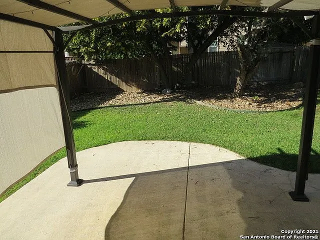 519 Ginsberg Dr — Photo 28