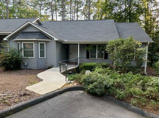 1624 E Indiana Ave APT 16, Southern Pines, NC 28387