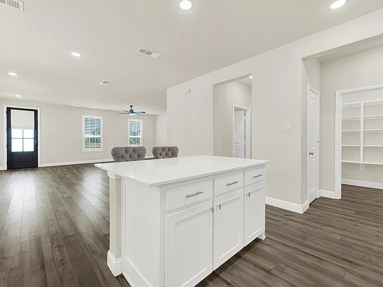 8993 Swallowtail St — Photo 10