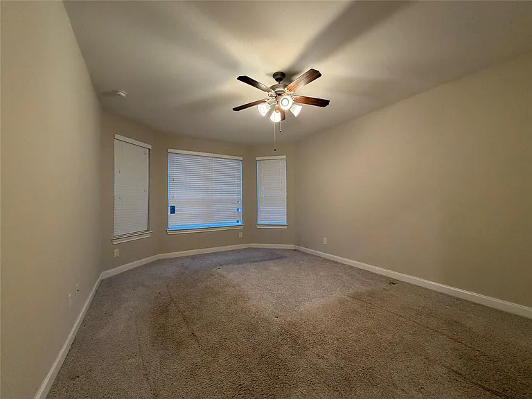 11611 Arbirlot Dr — Photo 12