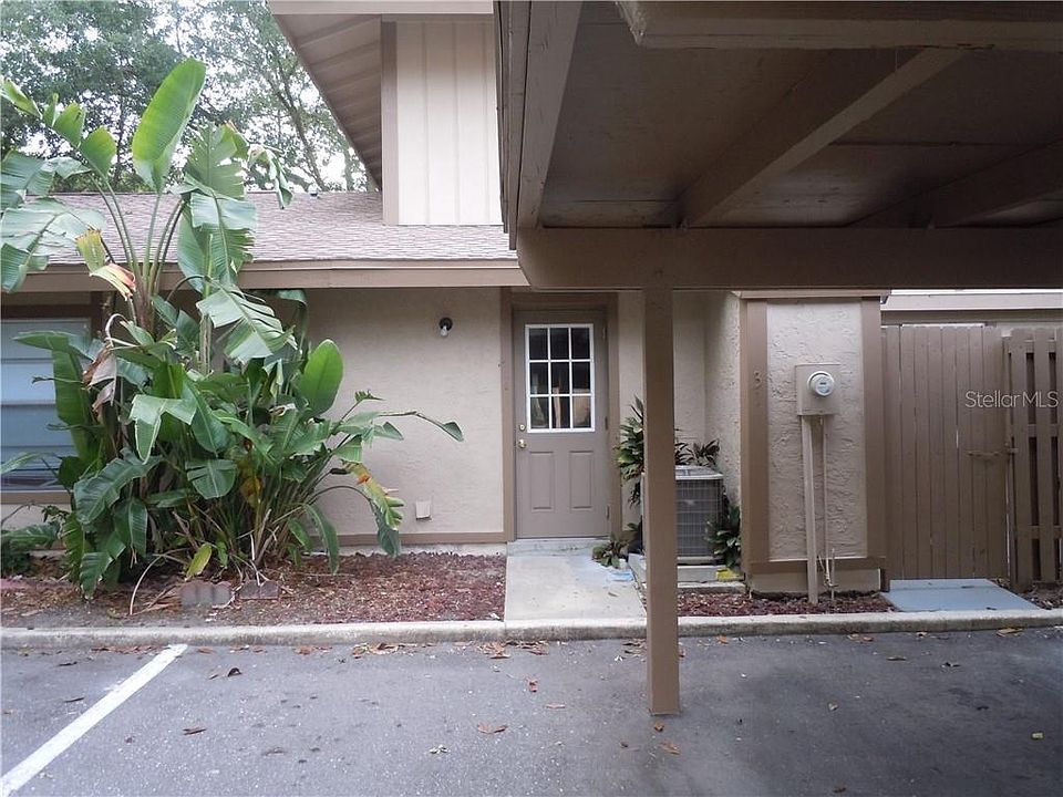 1st image of 3106 Creekgrove Ct
