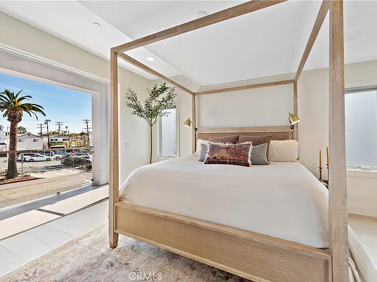 415 Marguerite Ave — Photo 36