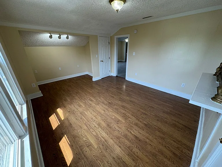 23 Brown St #3F — Photo 3