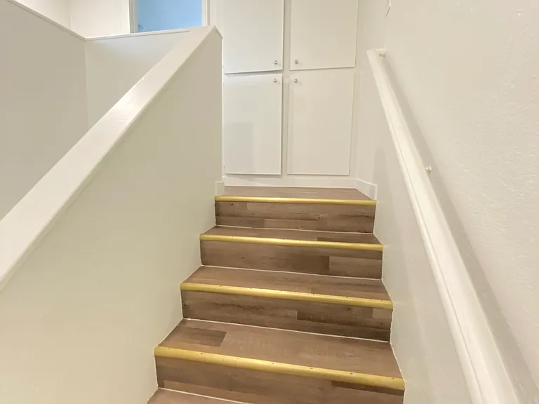 French Street Apt — Photo 25