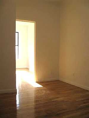 Rented by Tower Brokerage | media 39