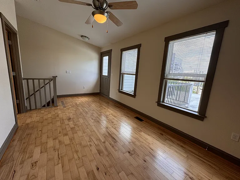 1319 McDonough St #B — Photo 11