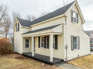 28 Jackson St, Rochester, NH 03867