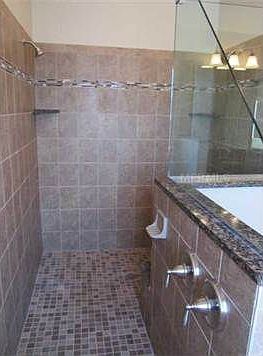 3rd image of 10144 Jacaranda Ave