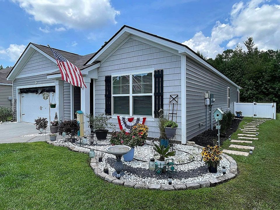 1st image of 110 Cotton Bluff Ct