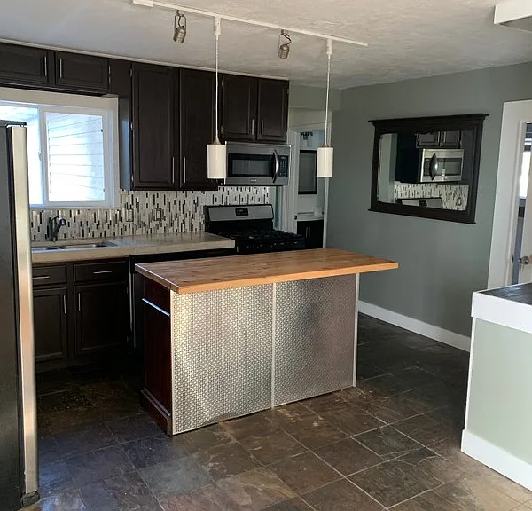 765 E Garden Ave — Photo 6