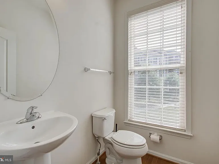 22648 Vienna Green Ter — Photo 20