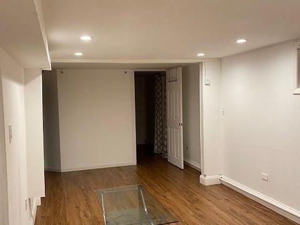 (undisclosed Address)