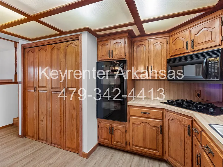 12405 Bethel Blacktop Rd — Photo 13