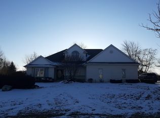 5044 Loganberry Dr, Saginaw, MI 48603