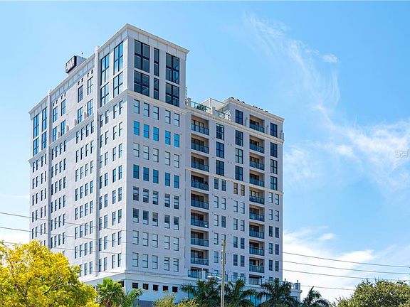 3rd image of 226 5th Ave N APT 1405