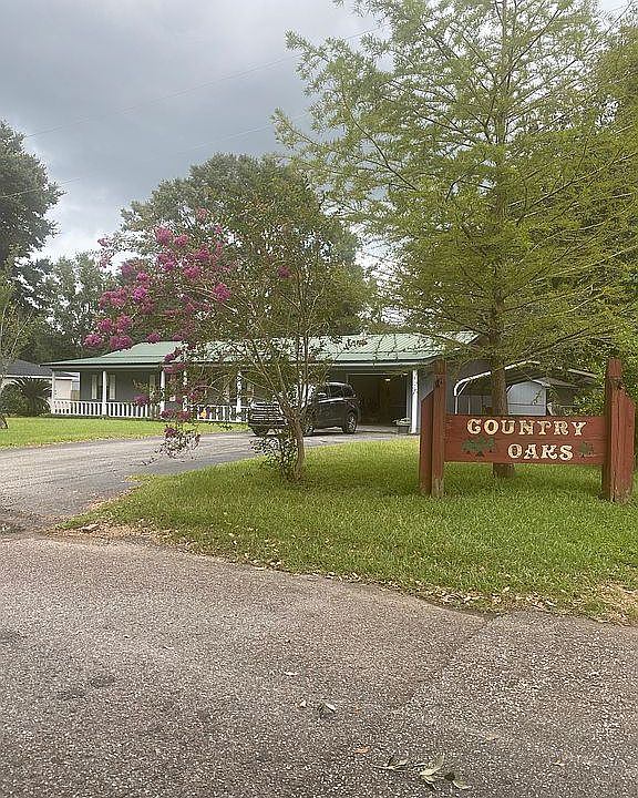 2nd image of 7081 Country Oak Ct