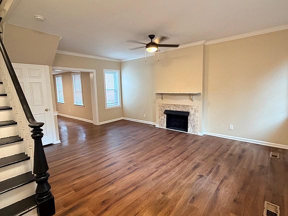 2nd image of 127 E Union St