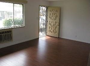 3rd image of 5903 40th St